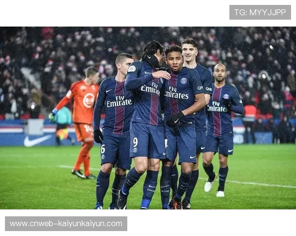 法甲争冠格局呈多强混战,巴黎圣日耳曼统治力遭遇挑战 法甲争冠格局呈多强混战,巴黎圣日耳曼统治力遭遇挑战