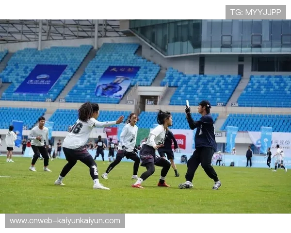 姑苏区腰旗橄榄球嘉年华校园挑战赛开赛,8支中小学队伍同台竞技 姑苏区腰旗橄榄球嘉年华校园挑战赛开赛,8支中小学队伍同台竞技